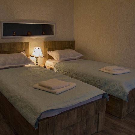 Guest House Ketrin Tbilisi Buitenkant foto